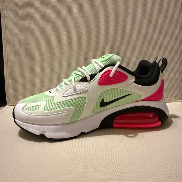 Nike Air Max Sneakers in Green and Pink - Picture 2 of 9